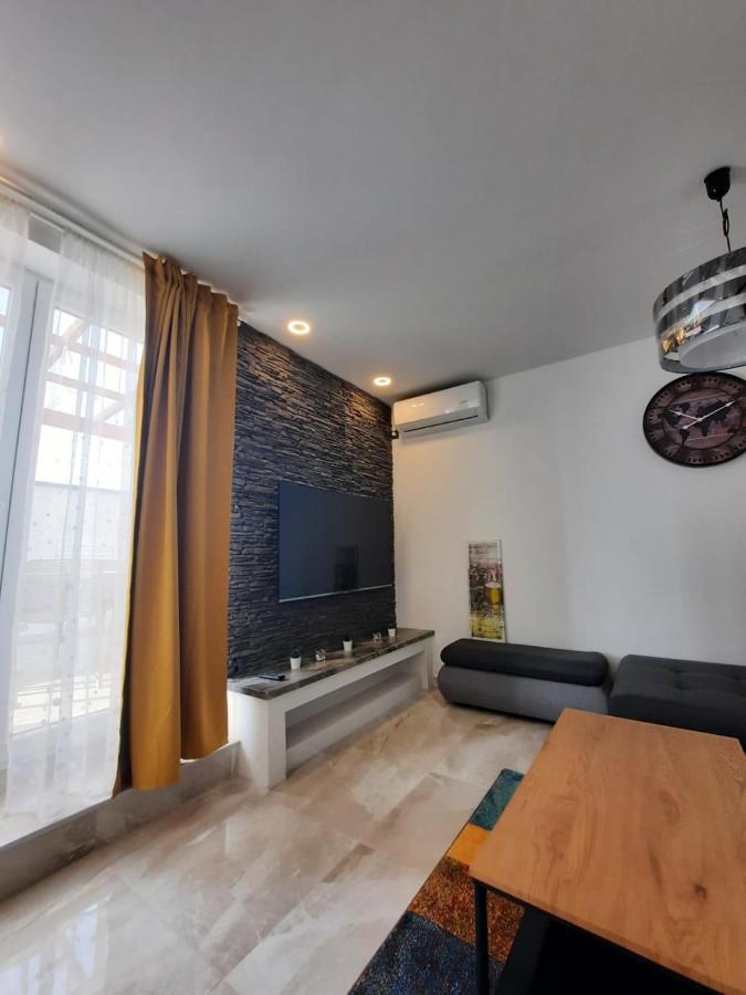 Njivice, Otok Krk, Apartman Dora Екстериор снимка