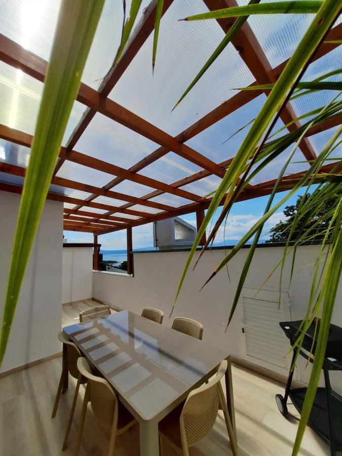 Njivice, Otok Krk, Apartman Dora Екстериор снимка