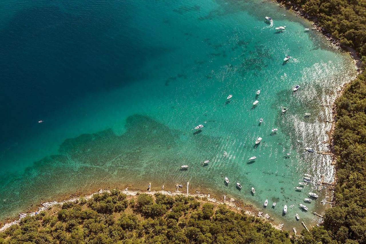 Njivice, Otok Krk, Apartman Dora Екстериор снимка