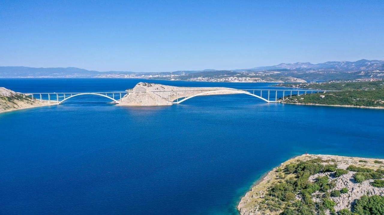 Njivice, Otok Krk, Apartman Dora Екстериор снимка