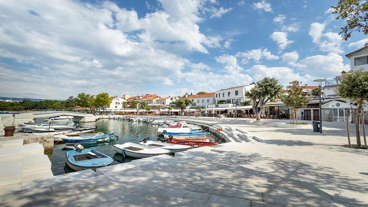 Njivice, Otok Krk, Apartman Dora Екстериор снимка