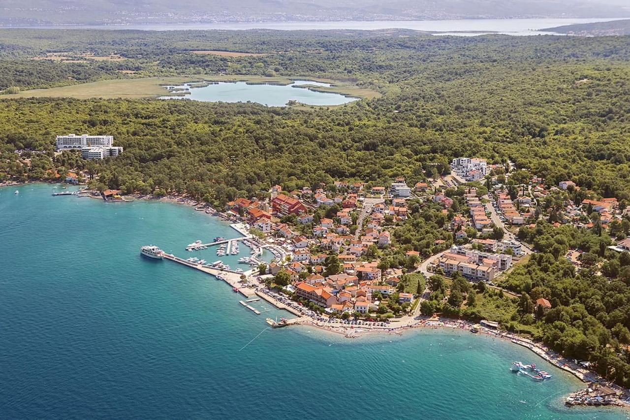 Njivice, Otok Krk, Apartman Dora Екстериор снимка
