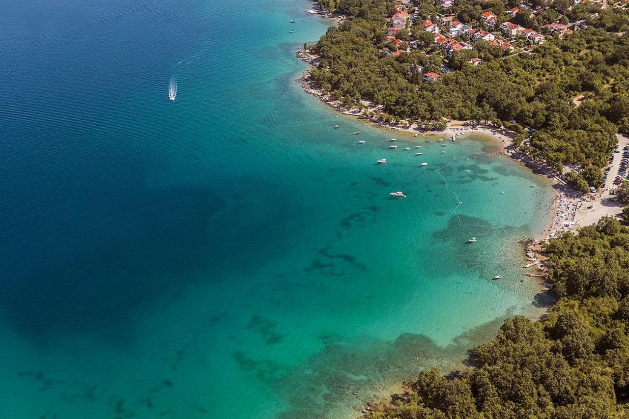 Njivice, Otok Krk, Apartman Dora Екстериор снимка